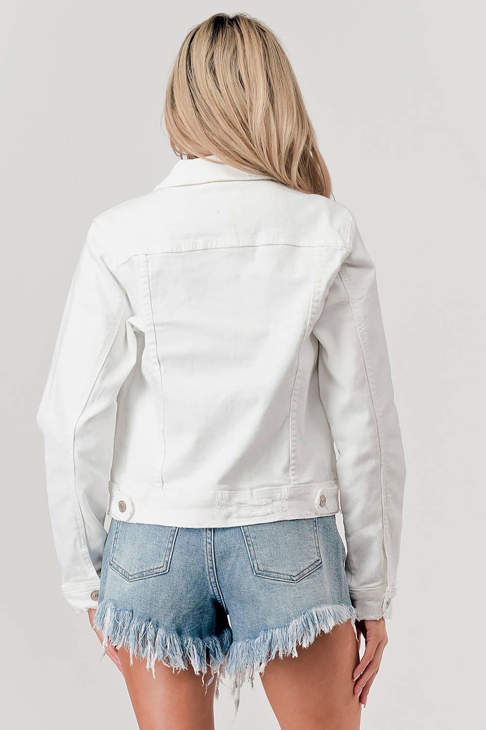 CLASSIC WHITE DENIM JACKET
