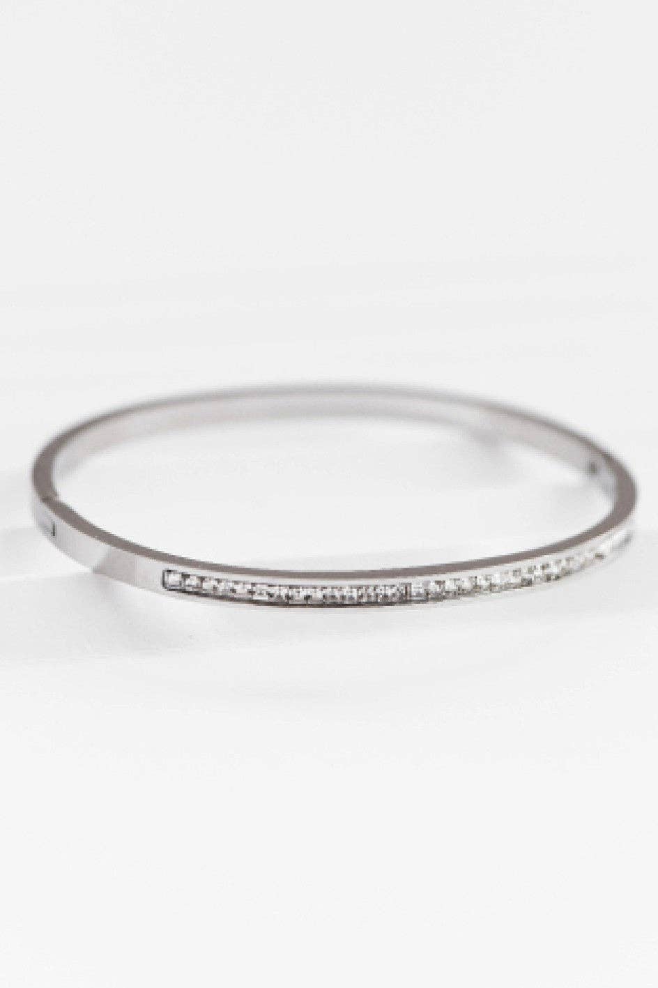 Tarnish-Resistant Waterproof Stainless Steel Bangle
