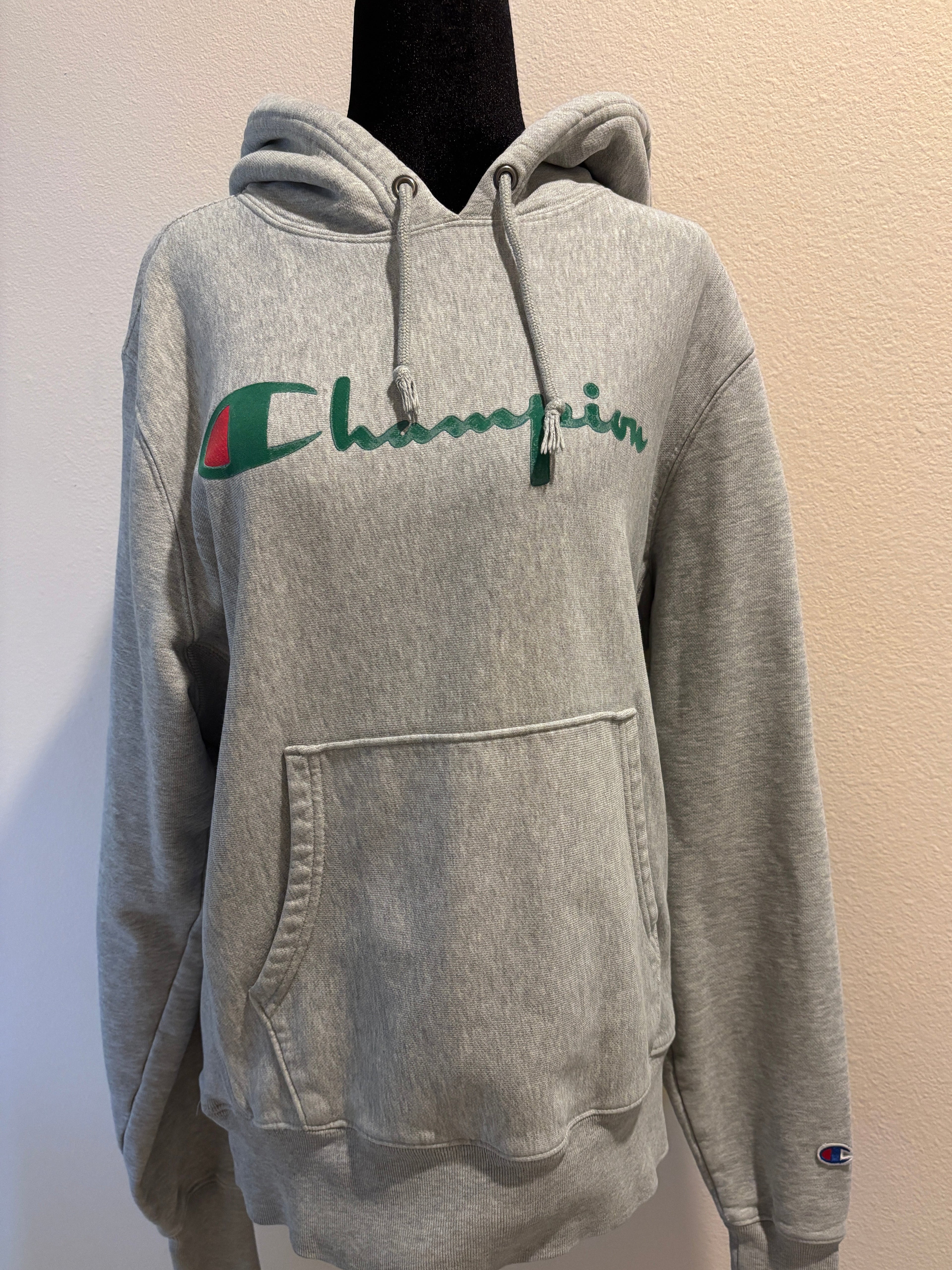 Champion Sweatshirt Size Adult M - Used