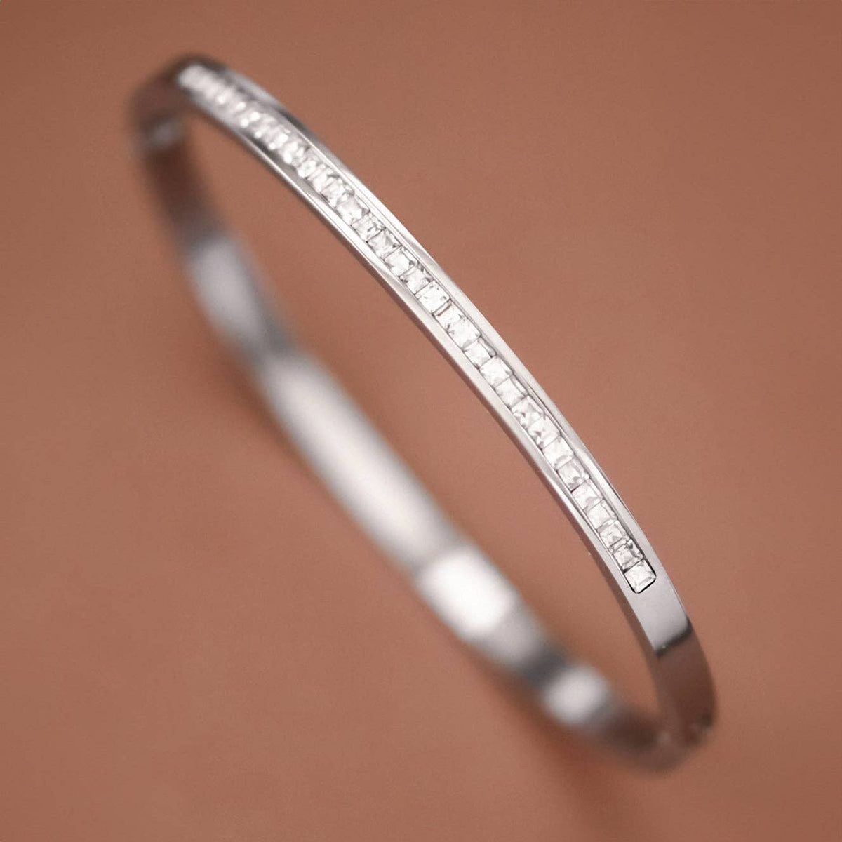 Tarnish-Resistant Waterproof Stainless Steel Bangle